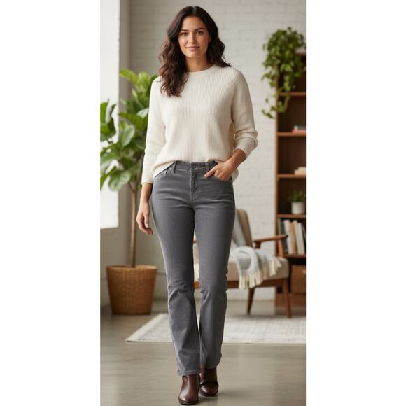 St John’s Bay Women’s Corduroy Pants Straight Fit Bootcut Gray Size 6 P - Picture 1 of 16